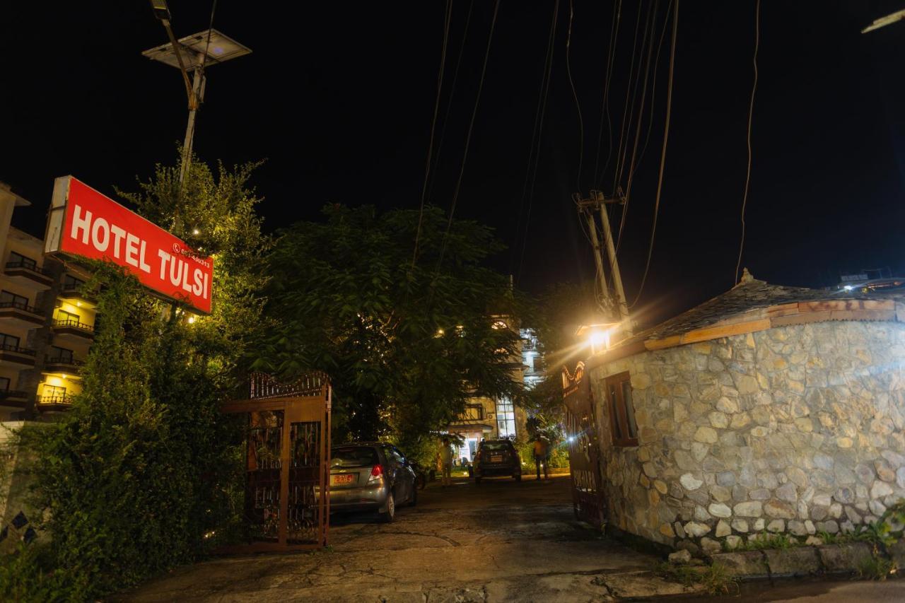 Hotel Tulsi Pokhara Exterior foto